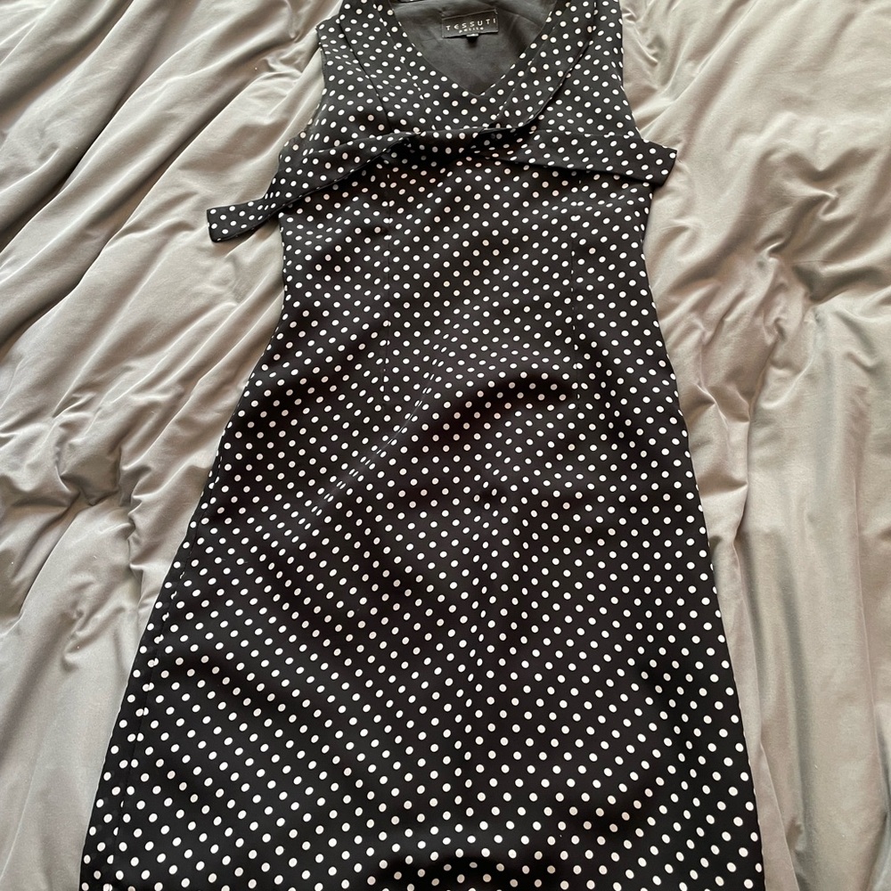 Tessuti Black and White Mini Sheath Dress with fashionable tie at neck
